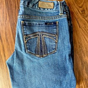 Seven7 Bootcut Jeans | women's size 29